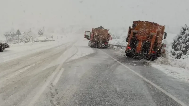 Antalya Konya karayolunda kar yağışı etkili oldu