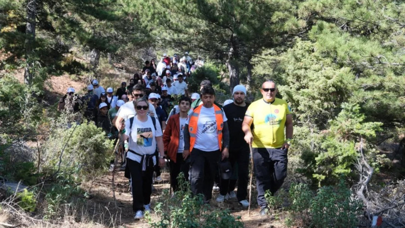 Seydişehir’de üniversiteliler doğayla buluştu: Homonada Yolunda keyifli yürüyüş