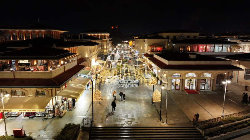 Şebi Arus haftasında Konya ışıl ışıl