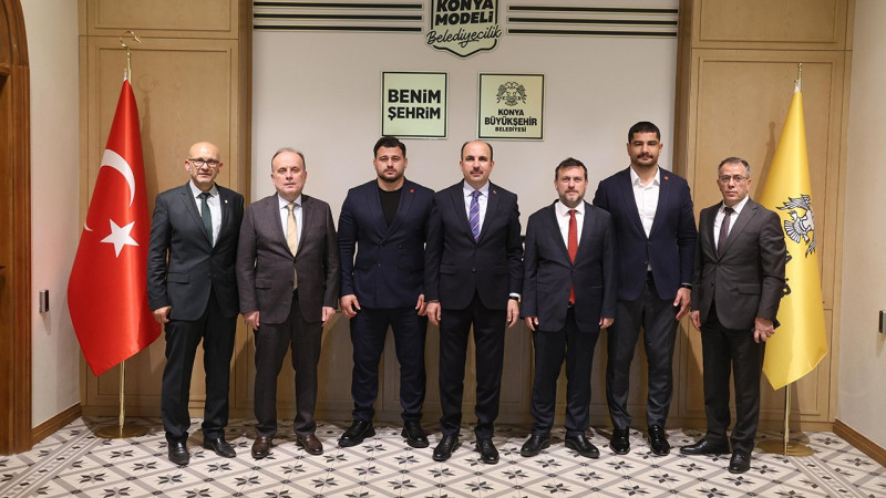 Konya’da güreş zirvesi! Avrupa Şampiyonu Rıza Kayaalp ve Taha Akgül’den Başkan Altay’a ziyaret
