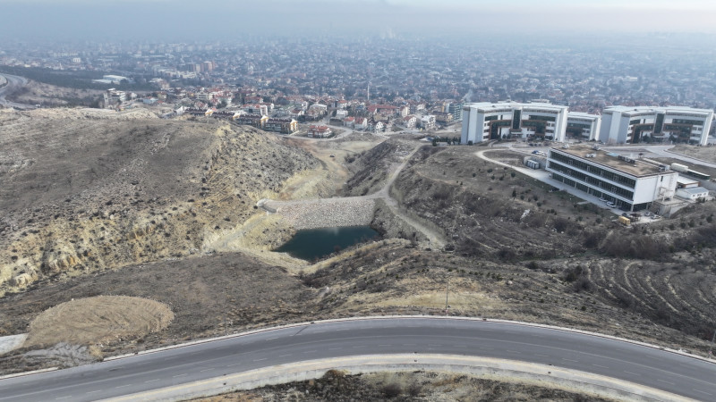 KONYA BÜYÜKŞEHİR NEÜ KAMPÜSÜ İÇİNDEKİ TAŞKIN GÖLETİNİ TAMAMLADI