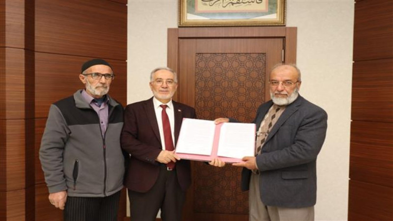 Konya’da yeni Kur’an Kursu için imzalar atıldı: Ulubatlıhasan Mahallesi’ne büyük yatırım!